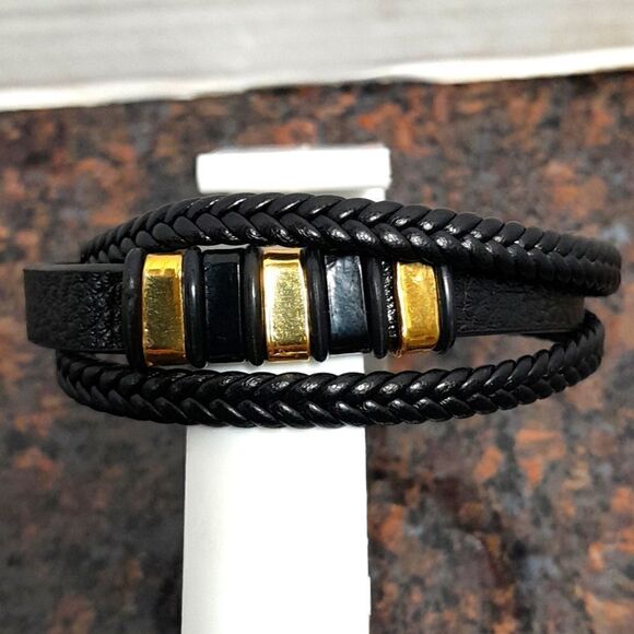  3 Strand Woven Leather Bracelet...NWOT - Picture 1 of 8